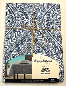 TOMMY BAHAMA EASY CARE INDOOR OUTDOOR TABLECLOTH BLUE WHITE MEDALLI 60 X 104 NIP - Picture 1 of 2
