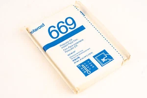 Polaroid 669 Polacolor ER Instant 8 Exposure Pack Film ISO 80 Expired 1993 AS-IS - Picture 1 of 7