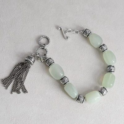 Brazalete Brighton Jade Cuentas Cierre Palanca Borla Retirado 7-8" Placa Plata Foto 1 de 4