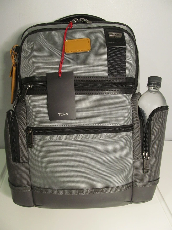 Mochila TUMI Parrish-15" Bolsillo para Laptop, Negro, Gris, Acentos de Cuero Sillín-NUEVO CON ETIQUETAS Foto 1 de 4