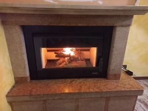 INSERTO A LEGNA PALAZZETTI GTM 90 DA 13,5 KW. PRODOTTO CERTIFICATO 5 STELLE!! - Imagen 1 de 3