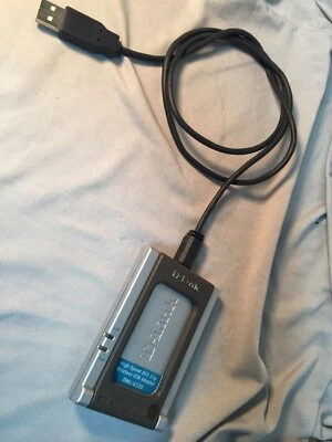 D-Link AirPlus G USB 2.0 802.11g 54mpbs 2.4GHz Wireless Wifi Adapter DWL-G120 - Image 1 of 2