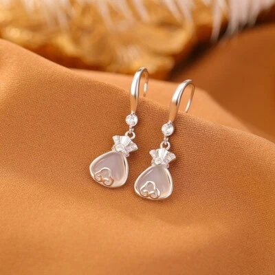 F02 Orecchini Glücksbeutel con Bianco Calcedonio Argento Sterling 925 - Immagine 1 di 4