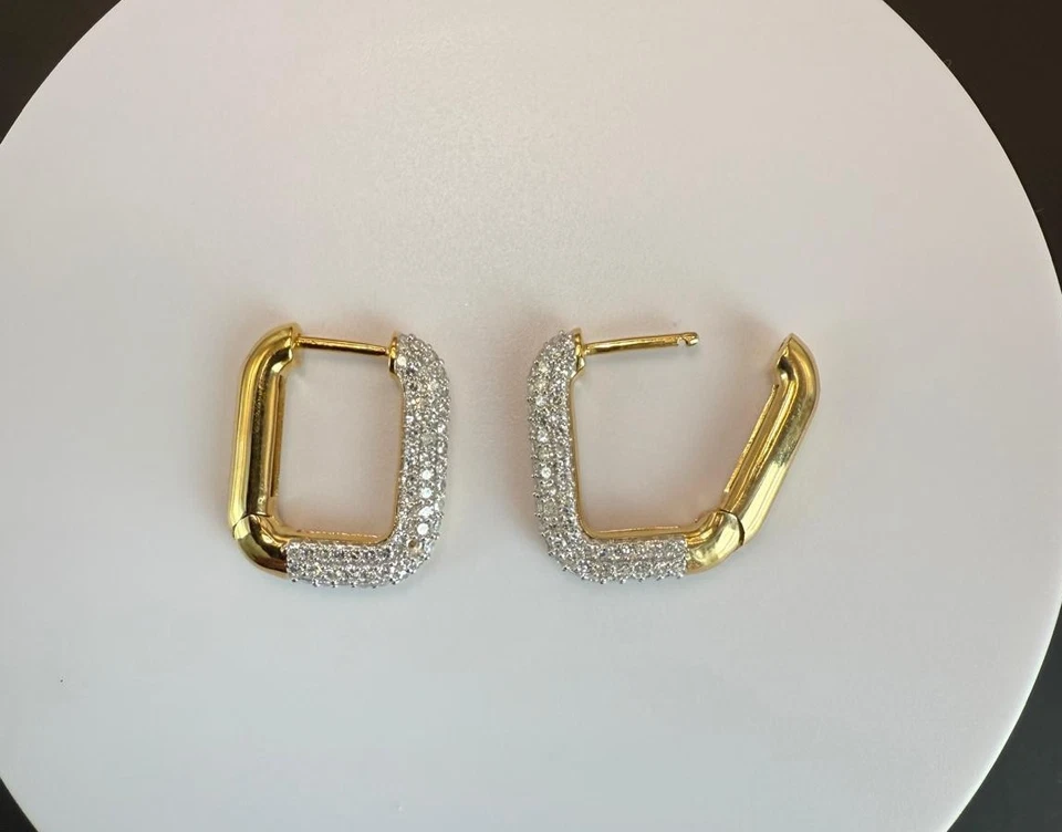 Pendientes de aro geométricos de diamantes creados en laboratorio de 1 quilate VS enchapados en oro amarillo de 14 quilates Foto 1 de 4