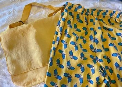 Pantalones de seda vintage años 90, pequeños, amarillos, sin usar con bandolera de nailon años 90  Foto 1 de 4