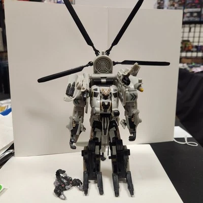 Transformers 2009 ROTF Revenge Of The Fallen 2009 Voyager Class Grindor Complete - Image 1 of 4