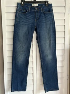 Calvin Klein Women’s Jeans Size 6x30 Reg Wash Stain On Knee Fall Winter Clothes - Picture 1 of 7