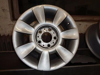 Alufelge  7JX15H2 IS20 675176313 BMW 5er  E39 neu von Reserverad, nie gefahren - Bild 1 von 4
