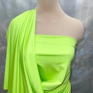 SPANDEX FLUORESCENTE CHARTREUSE / TEJIDO ELÁSTICO VERDE DE 4 VÍAS. 58 " BTY - Imagen 1 de 12