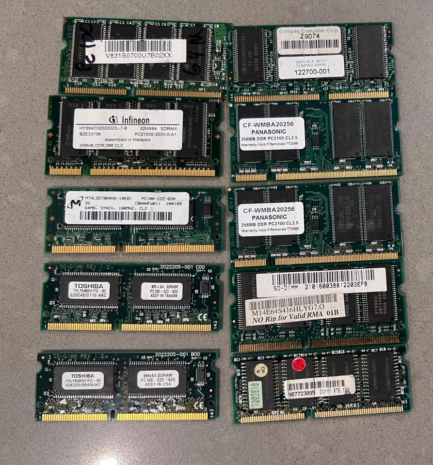 Lot of 10 Toshiba Panasonic Infineon Memory Mixed A4 - Image 1 of 1