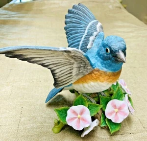 Estatuilla LENOX Fina Porcelana 'Lazuli Bunting' Bebé Pájaro Azul Flores Rosas - Imagen 1 de 8