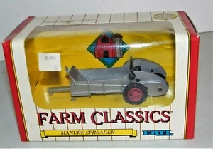 ERTL 2846 Farm Classics 1/43 Manure Spreader Implement NEW In Box Silver - Picture 1 of 4