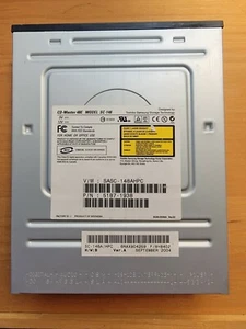 Samsung CD-Master 48E Model SC-148 Desktop IDE CD Drive 48x - Picture 1 of 3