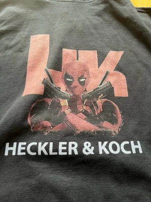 Rare Y2K Deadpool Heckler & Koch Men’s Pullover Hoodie Size 3XL Black - Image 1 of 4
