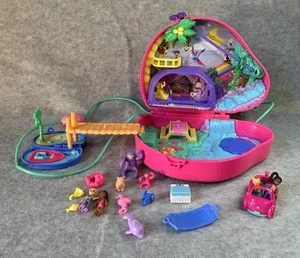 Polly Pocket Sloth Family 2-in-1 Purse Compact Doll Playset Complete EUC W/extra - Picture 1 of 10
