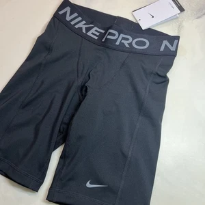 Nike Pro Leak Protection Period Girls' Dri-FIT 8” Black Biker Shorts NWT size XS - Picture 1 of 9