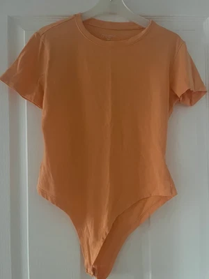 Ladies bodysuit size medium - Image 1 of 2