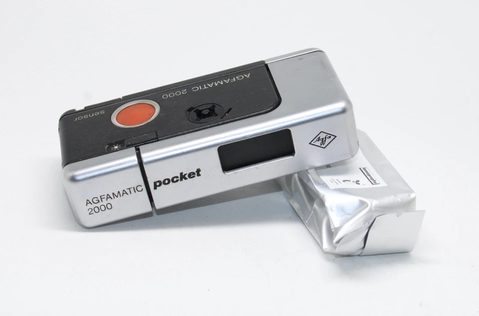 Agfamatic 2000 Sensor Pocket 110 Film Camera with new Lomography film VGC - Image 1 of 4