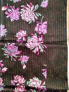 4 PANELS 36" x 43" SILK CHARMEUSE MULTI COLOR MUMS ON BLK ITALIAN DESIGNER PRINT - Picture 1 of 6