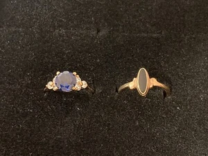 Vintage 2 Lot #9-9.5 Gemstone Opal Coral Onyx Pearl Rhinestone Gold Tone Ring - Picture 1 of 4