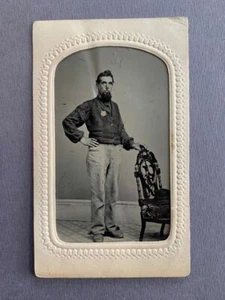 1860s Civil War US Provost Marshal Policeman wearing badge tintype photograph - Picture 1 of 4
