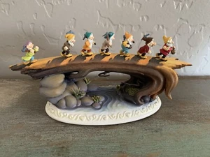 Disney Showcase Collection  OLSZEWSKI DC44 Going Home Snow White  - Picture 1 of 5