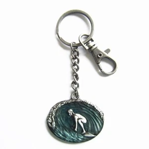 SURFER PORTE CLES METAL RELIEF - Picture 1 of 1