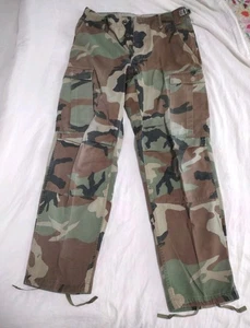 Vintage Military Pants Mens Camo Woodland M81 BDU Trouser 90s - Picture 1 of 10