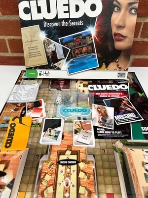 UNPLAYED Cluedo Discover th Secrets Family Board Game Crime/Mystery VGC Xmas fun - Image 1 of 4