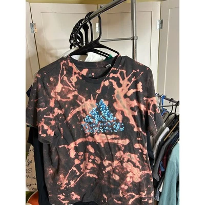 Camiseta Adidas Blanqueada Tie Dye Gráfica XL Negra Rosa Blanca Logo Camiseta Foto 1 de 3