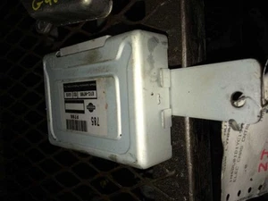 00 01 CHASIS NISSAN ALTIMA MÓDULO TRANSMISIÓN ECM BAJO CONSOLA DELANTERA - Imagen 1 de 2