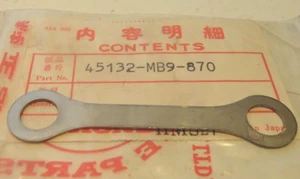 ESPACIADOR PINZA HONDA GL1100 45132-MB9-870 NUEVO DE LOTE ANTIGUO 1 CANTIDAD FABRICANTE DE EQUIPOS ORIGINALES ENVÍO GRATUITO - Imagen 1 de 1