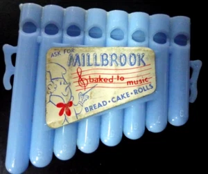 MILLBROOK Pan Pastel Rollos Vintage Premium Silbato RARO - Imagen 1 de 2
