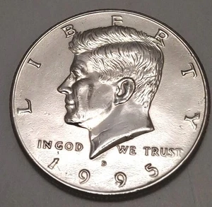 1995 D MINT Kennedy Half Dollar K462 - Picture 1 of 2