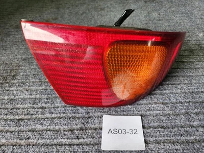 Левый задний фонарь со стороны водителя для Toyota Corolla 1998-2000 годов выпуска от оригинального производителя - Изображение 1 из 4
