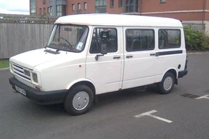LDV 200 pilot 8 seater minibus - Picture 1 of 10