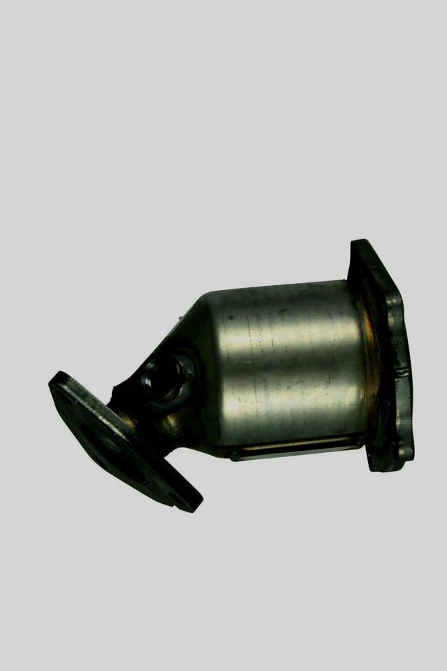 FITS:2001-2004 HYUNDAI Santa Fe 2.4L  Manifold Catalytic Converter Q/E - Imagem 1 de 1