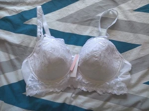 40C - New Pretty Secrets 'Lily' Underwired  Mid Line Bra White UK 40C (EU 90C) - Picture 1 of 2
