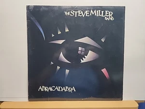 THE STEVE MILLER BAND      "ABRACADABRA"      VINYL LP RECORDS - Picture 1 of 3