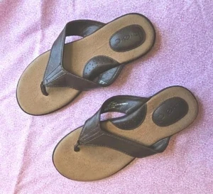 8 M b.o.c Born Slip-On Faux Leather Flip-Flop Thong Sandals - Picture 1 of 3
