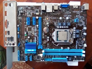 ASUS P8H61 MA- USB3 SOCKET 1155 - Imagen 1 de 2
