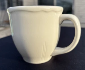 Fiesta Tableware Company Terrance natürliche Farbe Restaurant Line 13 Unzen Becher Neu aus altem Lagerbestand - Bild 1 von 6