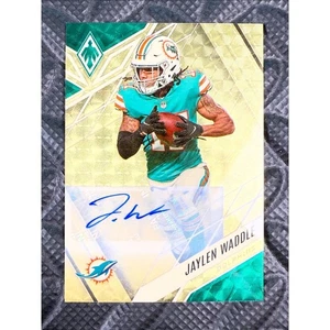 Jaylen Waddle Gold Vinyl 1/1 Auto 2022 Panini Phoenix Miami Dolphins One of One - Picture 1 of 11