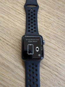 Apple Watch Series 3 Nike 38mm - fully functional - good condition - some wear - Picture 1 of 8