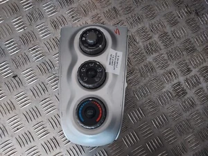 Commande Chauffage - TOYOTA YARIS II (2) PHASE I (1) - Réf : 55406-0D190 - Picture 1 of 4
