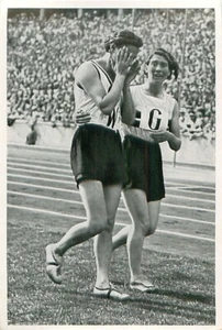 KÄTHE KRAUSS CRYING FINAL 100 METRES RELAY OLYMPIC GAMES BERLIN 1936 IMAGE CARD - Picture 1 of 2