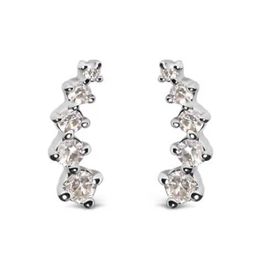 Aretes de diamantes de 1/10 quilates de oro blanco de 10 quilates (H-I, I1 - Imagen 1 de 6
