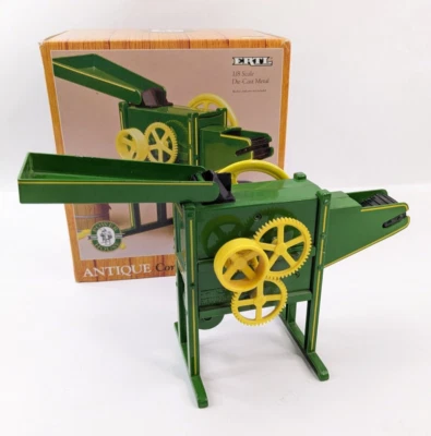 ERTL Farm Series John Deere 1920s Corn Sheller 1/8 Diecast 5060 Open Box - Image 1 of 4