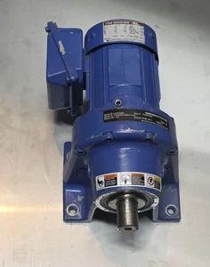 Motorreductor Sumitomo CNHM03-6095YA-87 3 fases 1/3 HP pieza #PA057342 - Imagen 1 de 9