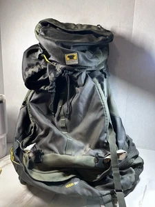 EUC Mountainsmith Lariat 65+ Hiking Backpack Bag Travel Outdoors Camping Green - Picture 1 of 8